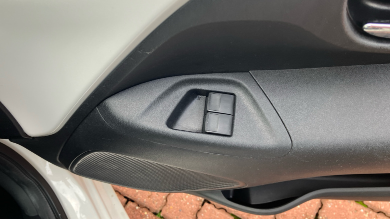 Toyota Aygo 1.0 VVT-i X-Trend 5dr x-shift Petrol Hatchback